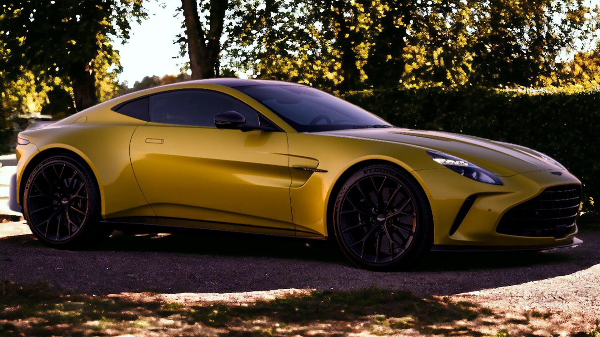 ASTON MARTIN VANTAGE Electric Lease